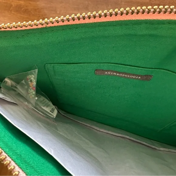 NEW Anthropologie Fiona Green Beaded Tassel Zip Clutch Bag Pouch Teacup Design - Picture 6 of 7